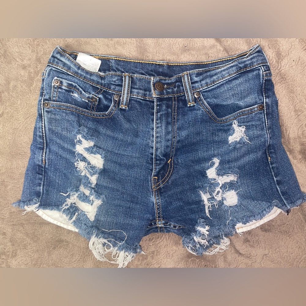 Levi’s shorts